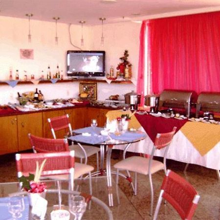 Hotel Rosa Mar マカエ エクステリア 写真